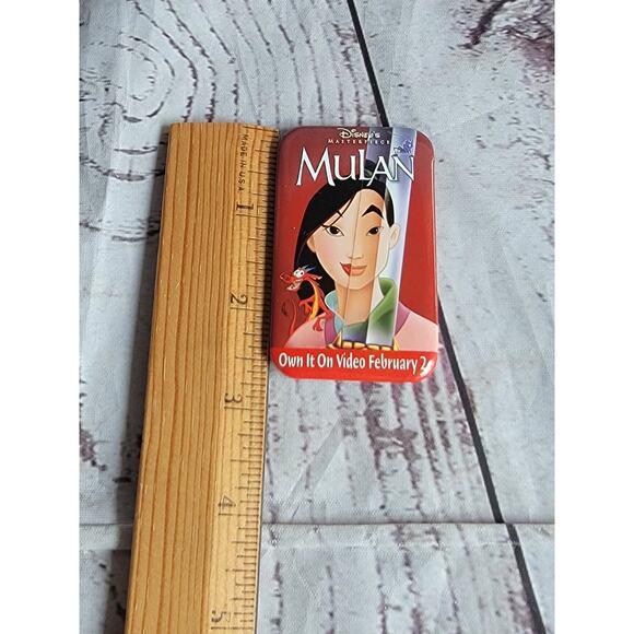 Disney Masterpiece Collectible Button Mulan Movie Video Promo Pin Back - Picture 3 of 4